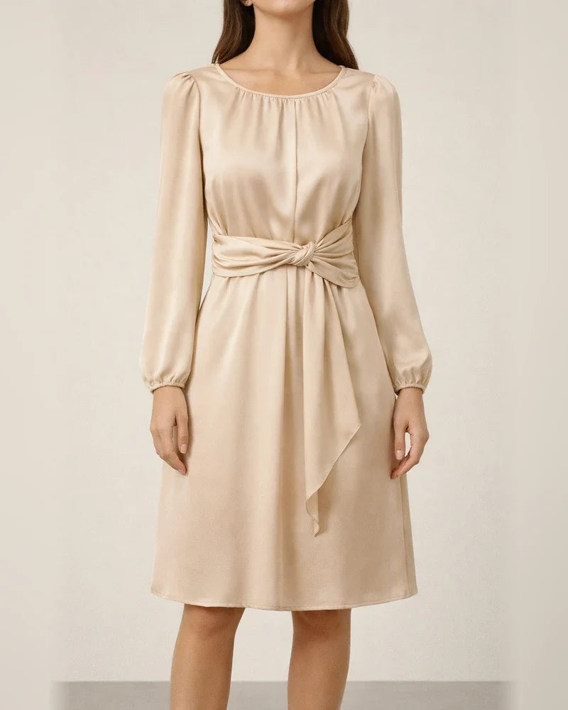 Fall and Winter New Fresh Sweet Women's Hot Round Neck Shrink Pleated Long-sleeved Dresses | JRSEE:a7a127a8-eff8-44dd-93eb-a253d70de767