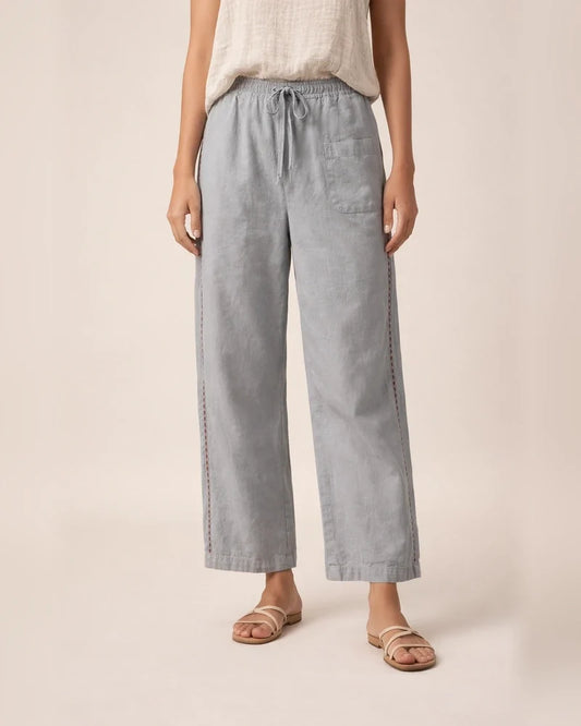 Female Summer New Casual Lace Hollow Splicing Cotton Nine-minute Pants | JRSEE:25722c7b-585a-408d-8d35-f509ff84e518