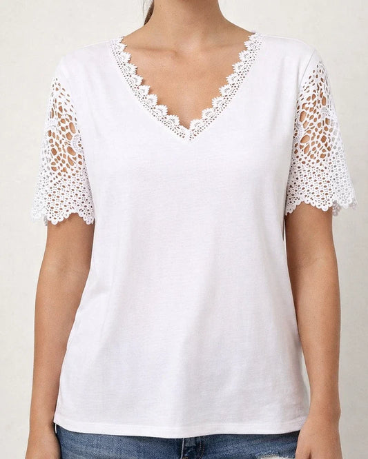 Lace Lace Splicing Loose V-neck Short-sleeved T-shirt | JRSEE:e0919747-5275-4e65-bf70-46b48e9aea8e