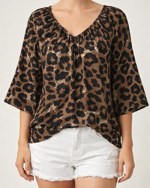 Women's Spring and Summer Fashion Shirt Leopard Half-sleeved V-neck Shirt | JRSEE:9934adb6-718a-4ad0-8010-d5f206454e73